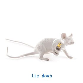 Creative Nordic Resin Mouse Table Lamp Desk LED Night Lights Small Mini Rat Desk Lamps (Color: White, Type: US-lie down)